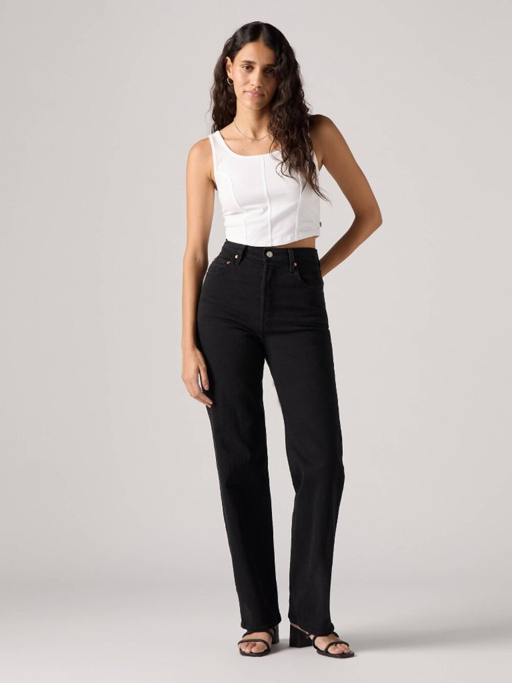 Levi Ribcage Straight full length button fly black jeans 26 x 29 high rise slim
